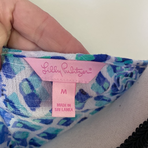 Like New Lilly Pulitzer Blouse - Picture 6 of 6